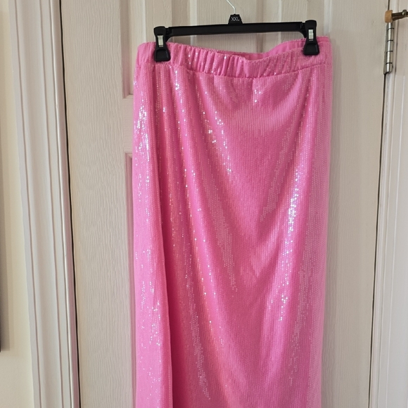 ST. JOHN'S BAY BRAND WOMEN'S PLUS SIZE PINK SEQUINS PULLON LINED SKIRT SIZE 3X - Picture 1 of 15
